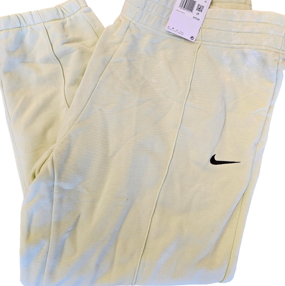Nike Womens Essential Washed Lime Sportswear Collection Fleece Jogger Sweatpant - Picture 5 of 5